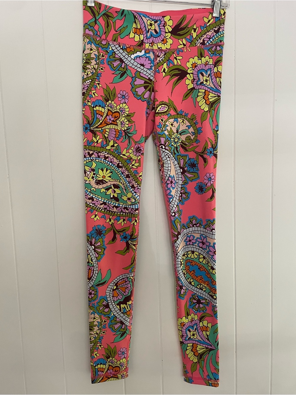 Women’s Aeropostale Live Love Dream Coral Paisley Floral Stretch Leggings Size S